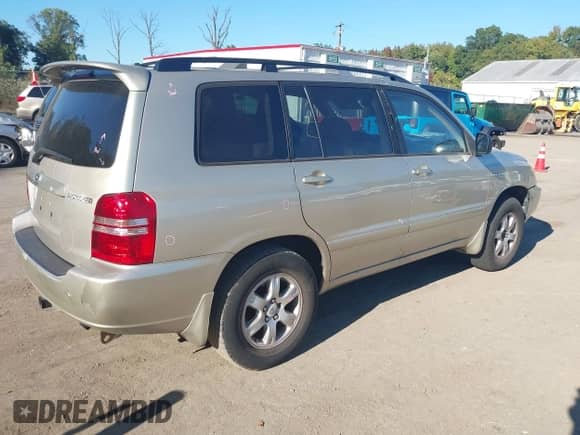 2002 Toyota Highlander Limited with VIN JTEGF21A720058959, listed as a IAAI auction lot 43420808 with Not provided miles and . Bid and sale history available at DreamBid. Image 4.