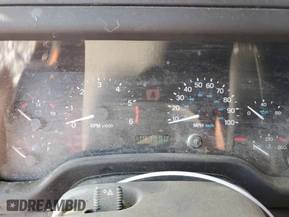 2000 Jeep Wrangler Sport with VIN 1J4FA49S5YP744967, listed as a Copart auction lot 67909665 with 141,990 mi miles and Clean title. Bid and sale history available at DreamBid. Image 9.