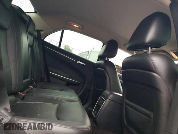 2017 Chrysler 300 Limited with VIN 2C3CCAAG4HH668269, listed as a Copart auction lot 69298595 with 77,863 mi miles and Salvage title. Bid and sale history available at DreamBid. Image 10.