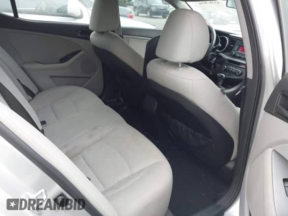 2014 Kia Optima LX с VIN 5XXGM4A70EG290946, выставлен на аукционе IAAI как лот 43387854 с пробегом 162 320 миль миль и . История ставок и продаж доступна на DreamBid. Изображение 8.