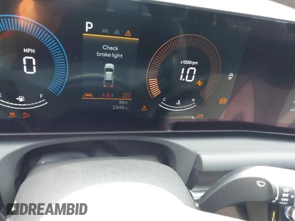 2025 Hyundai Santa Cruz SE with VIN 5NTJA4DE2SH137284, listed as a IAAI auction lot 42445588 with 3,346 mi miles and . Bid and sale history available at DreamBid. Image 7.