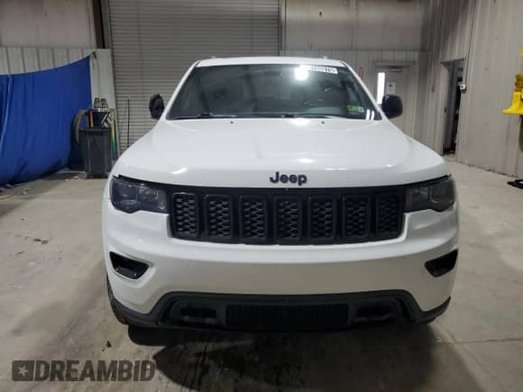 2018 Jeep Grand Cherokee Upland с VIN 1C4RJFAG5JC381945, выставлен на аукционе Copart как лот 66166675 с пробегом 105 832 миль миль и Чистый • Clean title. История ставок и продаж доступна на DreamBid. Изображение 5.