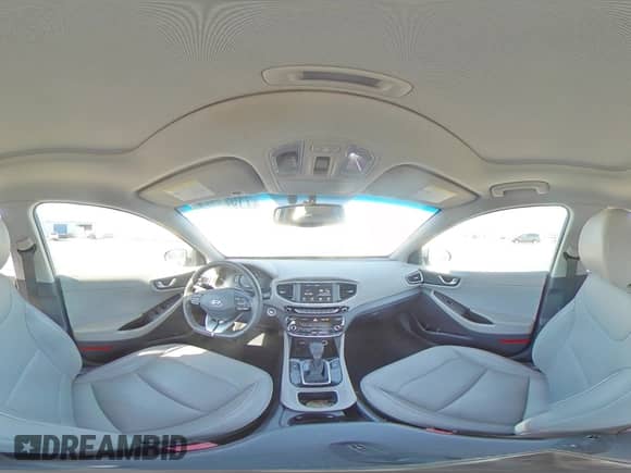 2017 Hyundai Ioniq Limited с VIN KMHC85LC4HU035746, выставлен на аукционе Copart как лот 71529175 с пробегом 73 111 миль миль и Списание • Salvage title. История ставок и продаж доступна на DreamBid. Изображение 13.