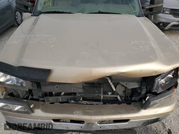 2007 Chevrolet Silverado 1500 LT1 with VIN 2GCEK13Z271116234, listed as a Copart auction lot 81398214 with 286,710 mi miles and Salvage title. Bid and sale history available at DreamBid. Image 11.