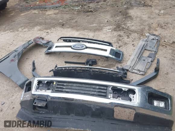 2018 Ford F-150 XL z VIN 1FTEW1EB4JKD70961, wystawiony jako IAAI lot #42481830 z przebiegiem 76 972 mil mil oraz . Historia ofert i sprzedaży dostępna na DreamBid. Obrazek 12.