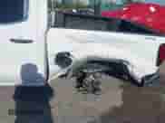 2024 GMC Sierra 1500 SLT с VIN 3GTUUDED9RG111597, выставлен на аукционе IAAI как лот 43054968 с пробегом 38 755 миль миль и . История ставок и продаж доступна на DreamBid. Изображение 6.