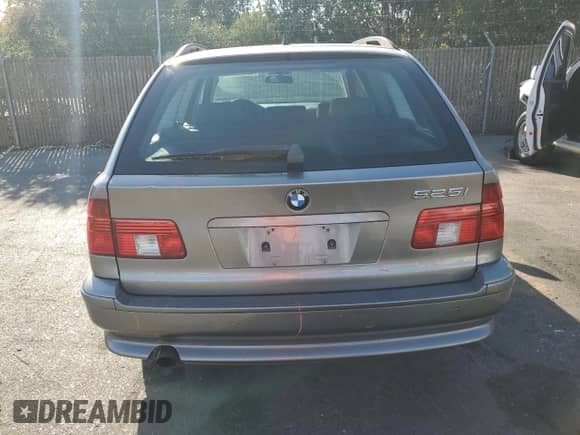 2002 BMW 5 Series 525i z VIN WBADS434X2GE10428, wystawiony jako Copart lot #78684644 z przebiegiem 183 737 mil mil oraz Szkoda całkowita • Salvage title. Historia ofert i sprzedaży dostępna na DreamBid. Obrazek 6.