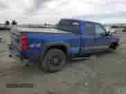2003 Chevrolet Silverado 2500HD LT z VIN 1GCHK29183E344834, wystawiony jako Copart lot #67523835 z przebiegiem 187 456 mil mil oraz Szkoda całkowita • Salvage title. Historia ofert i sprzedaży dostępna na DreamBid. Obrazek 3.