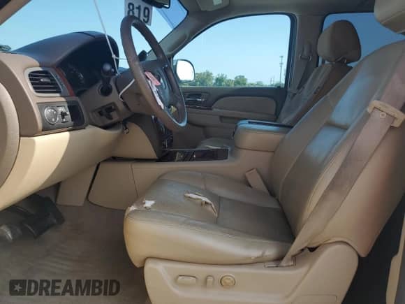 2012 Chevrolet Suburban LTZ z VIN 1GNSCKE04CR163228, wystawiony jako Copart lot #57272075 z przebiegiem Nie podano mil oraz Szkoda całkowita • Salvage title. Historia ofert i sprzedaży dostępna na DreamBid. Obrazek 7.