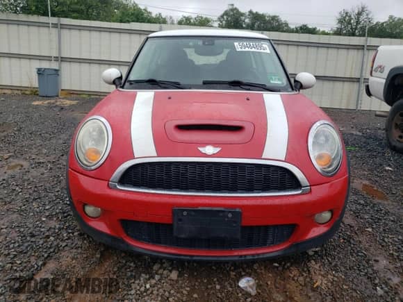 2008 MINI Hardtop S with VIN WMWMF73568TT92876, listed as a Copart auction lot 59484895 with 86,490 mi miles and Clean title. Bid and sale history available at DreamBid. Image 5.