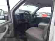2012 Chevrolet Express Cargo с VIN 1GCWGFCAXC1183208, выставлен на аукционе IAAI как лот 42873897 с пробегом 204 582 миль миль и . История ставок и продаж доступна на DreamBid. Изображение 8.