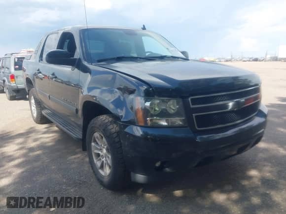 2008 Chevrolet Avalanche LTZ с VIN 3GNFK12388G120922, выставлен на аукционе IAAI как лот 42510361 с пробегом 166 112 миль миль и . История ставок и продаж доступна на DreamBid. Изображение 1.