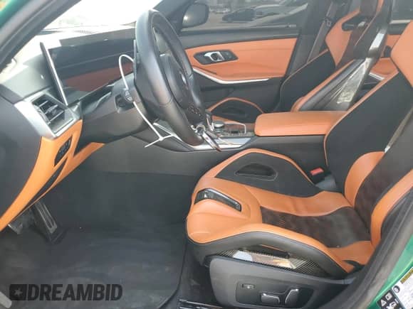 2024 BMW M3 Competition xDrive с VIN WBS43AY06RFS78262, выставлен на аукционе Copart как лот 61053115 с пробегом 42 283 миль миль и Списание • Salvage title. История ставок и продаж доступна на DreamBid. Изображение 7.