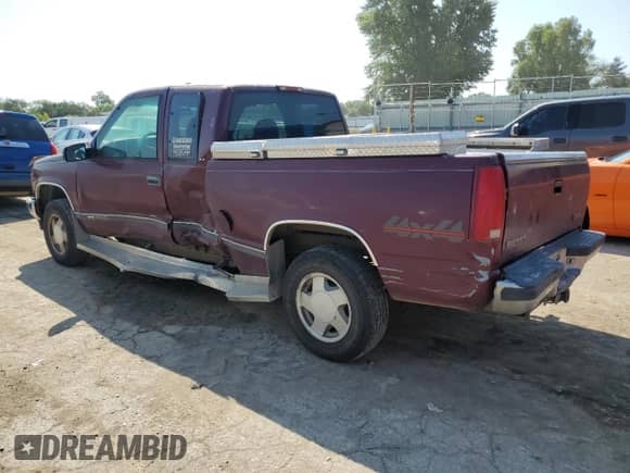 1997 GMC Sierra 1500 с VIN 2GTEK19R9V1560487, выставлен на аукционе Copart как лот 71179265 с пробегом 345 587 миль миль и Списание • Salvage title. История ставок и продаж доступна на DreamBid. Изображение 2.