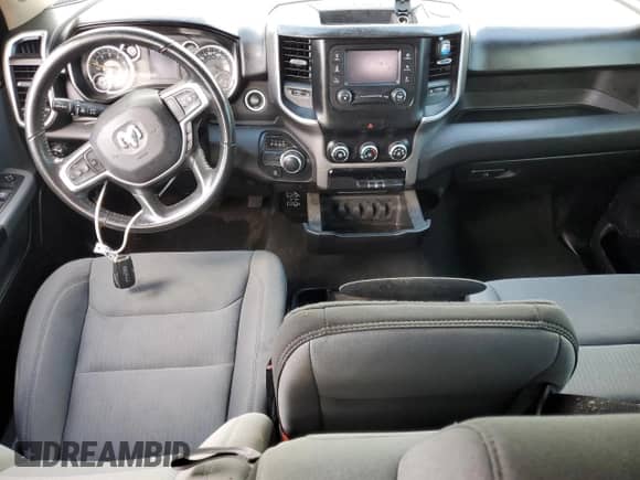 2020 Ram 1500 Big Horn z VIN 1C6RREFG0LN229680, wystawiony jako Copart lot #79850754 z przebiegiem 134 383 mil mil oraz Nie do naprawy • Non repairable. Historia ofert i sprzedaży dostępna na DreamBid. Obrazek 8.