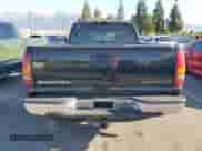 2000 Chevrolet Silverado 1500 LS z VIN 1GCEC19T7YZ142563, wystawiony jako Copart lot #56430775 z przebiegiem 163 625 mil mil oraz Szkoda całkowita • Salvage title. Historia ofert i sprzedaży dostępna na DreamBid. Obrazek 6.