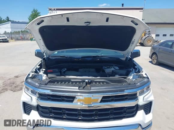 2024 Chevrolet Silverado 1500 LT z VIN 1GCPDDEK9RZ156065, wystawiony jako IAAI lot #42589120 z przebiegiem 11 299 mil mil oraz . Historia ofert i sprzedaży dostępna na DreamBid. Obrazek 10.