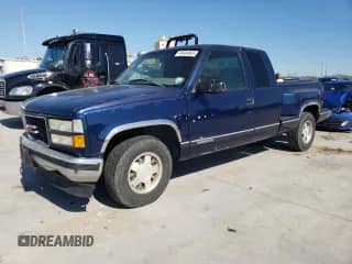 1998 GMC Sierra 1500 с VIN 2GTEC19R0W1547075, выставлен на аукционе Copart как лот 46464865 с пробегом 209 425 миль миль и Списание • Salvage title. История ставок и продаж доступна на DreamBid. Изображение 1.