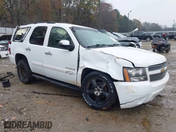 2007 Chevrolet Tahoe LT with VIN 1GNFK13047J385192, listed as a IAAI auction lot 41036949 with Not provided miles and . Bid and sale history available at DreamBid. Image 1.