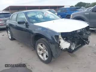 2018 Chrysler 300 Touring L с VIN 2C3CCAAG1JH279305, выставлен на аукционе IAAI как лот 43048635 с пробегом 116 962 миль миль и . История ставок и продаж доступна на DreamBid. Изображение 1.