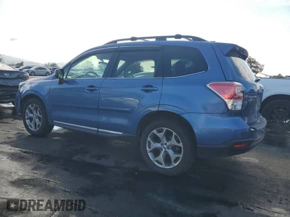 2018 Subaru Forester Touring with VIN JF2SJAWC4JH533292, listed as a Copart auction lot 82067345 with 43,818 mi miles and Salvage title. Bid and sale history available at DreamBid. Image 2.