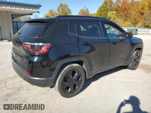 2021 Jeep Compass Latitude z VIN 3C4NJCBB2MT589869, wystawiony jako Copart lot #77095944 z przebiegiem 65 195 mil mil oraz Szkoda całkowita • Salvage title. Historia ofert i sprzedaży dostępna na DreamBid. Obrazek 3.