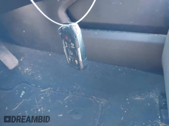 2019 Chevrolet Suburban LT с VIN 1GNSKHKC7KR226017, выставлен на аукционе IAAI как лот 42608510 с пробегом 124 577 миль миль и . История ставок и продаж доступна на DreamBid. Изображение 11.