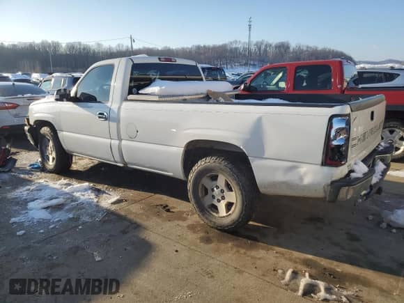 2006 Chevrolet Silverado 1500 Work Truck с VIN 3GCEK14V56G195822, выставлен на аукционе Copart как лот 41662095 с пробегом 236 950 миль миль и Списание • Salvage title. История ставок и продаж доступна на DreamBid. Изображение 2.