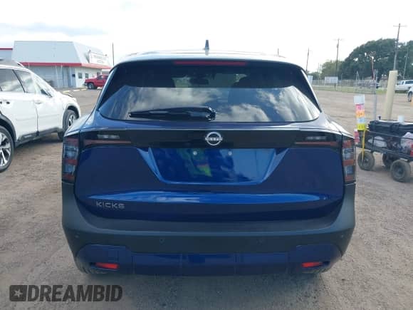 2025 Nissan Kicks SV с VIN 3N8AP6CA4SL318382, выставлен на аукционе IAAI как лот 43534436 с пробегом 275 миль миль и . История ставок и продаж доступна на DreamBid. Изображение 16.