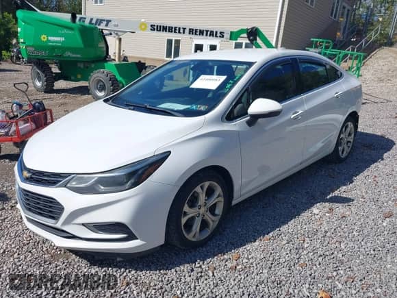 2017 Chevrolet Cruze Premier с VIN 1G1BF5SM2H7229912, выставлен на аукционе IAAI как лот 43400083 с пробегом 221 086 миль миль и . История ставок и продаж доступна на DreamBid. Изображение 2.