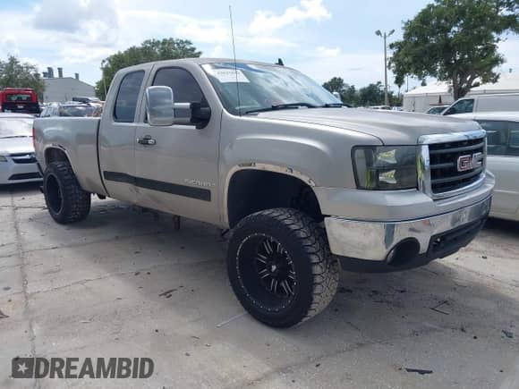 2008 GMC Sierra 1500 SLE1 с VIN 1GTEC19J78Z292056, выставлен на аукционе IAAI как лот 42827879 с пробегом 285 504 миль миль и . История ставок и продаж доступна на DreamBid. Изображение 1.