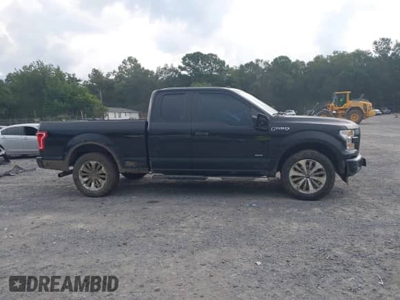 2017 Ford F-150 XL with VIN 1FTEX1CP5HKE14648, listed as a IAAI auction lot 42851598 with 209,985 mi miles and . Bid and sale history available at DreamBid. Image 13.