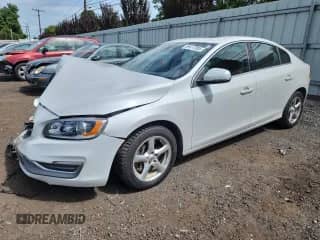 2017 Volvo S60 Inscription с VIN LYV402TKXHB139576, выставлен на аукционе Copart как лот 69417285 с пробегом 39 987 миль миль и Списание • Salvage title. История ставок и продаж доступна на DreamBid. Изображение 1.