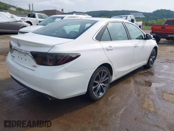 2015 Toyota Camry SE с VIN 4T1BF1FK5FU008257, выставлен на аукционе IAAI как лот 42540184 с пробегом 153 623 миль миль и . История ставок и продаж доступна на DreamBid. Изображение 4.