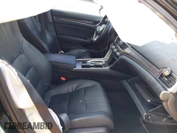 2018 Honda Accord Touring with VIN 1HGCV2F97JA027967, listed as a IAAI auction lot 42704991 with 86,116 mi miles and . Bid and sale history available at DreamBid. Image 5.