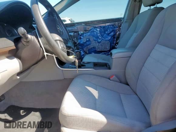 2017 Toyota Camry SE with VIN 4T1BF1FK6HU693047, listed as a Copart auction lot 90087945 with Not provided miles and Salvage title. Bid and sale history available at DreamBid. Image 7.