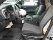 2022 Toyota Tacoma SR z VIN 3TYSZ5AN6NT076787, wystawiony jako Copart lot #86312735 z przebiegiem 22 446 mil mil oraz Szkoda całkowita • Salvage title. Historia ofert i sprzedaży dostępna na DreamBid. Obrazek 7.