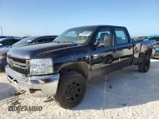 2011 Chevrolet Silverado 3500HD DRW Work Truck с VIN 1GC4KZCG6BF217397, выставлен на аукционе Copart как лот 76882464 с пробегом 93 305 миль миль и Списание • Salvage title. История ставок и продаж доступна на DreamBid. Изображение 1.