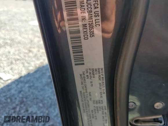 2021 Jeep Compass Limited z VIN 3C4NJCCB4MT505355, wystawiony jako Copart lot #64309405 z przebiegiem Nie podano mil oraz Szkoda całkowita • Salvage title. Historia ofert i sprzedaży dostępna na DreamBid. Obrazek 14.