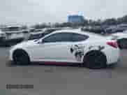 2013 Hyundai Genesis Coupe 2.0T с VIN KMHHT6KD8DU081739, выставлен на аукционе IAAI как лот 42500742 с пробегом 127 330 миль миль и . История ставок и продаж доступна на DreamBid. Изображение 14.