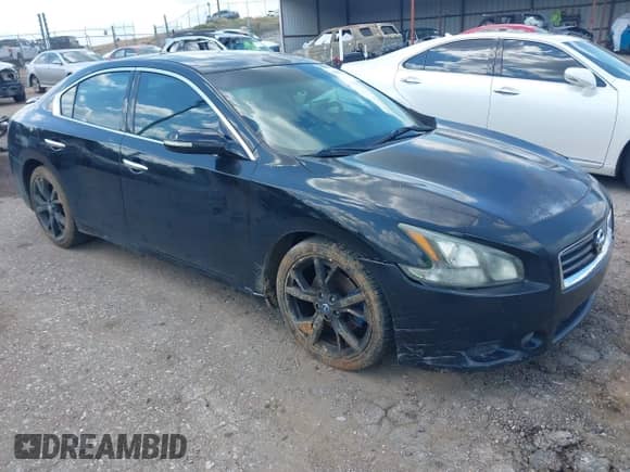 2014 Nissan Maxima SV z VIN 1N4AA5AP1EC910231, wystawiony jako IAAI lot #42964876 z przebiegiem 203 603 mil mil oraz . Historia ofert i sprzedaży dostępna na DreamBid. Obrazek 1.