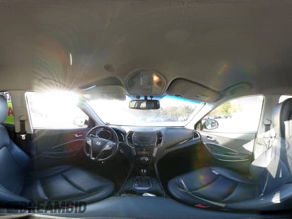 2016 Hyundai Santa Fe Premium с VIN KM8SNDHF2GU136655, выставлен на аукционе IAAI как лот 43224932 с пробегом 134 690 миль миль и . История ставок и продаж доступна на DreamBid. Изображение 23.