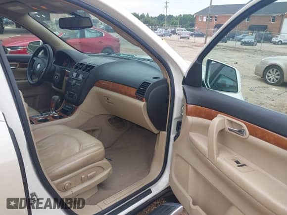2009 Saturn Outlook XR with VIN 5GZER23D99J154251, listed as a IAAI auction lot 42706938 with 192,128 mi miles and . Bid and sale history available at DreamBid. Image 5.