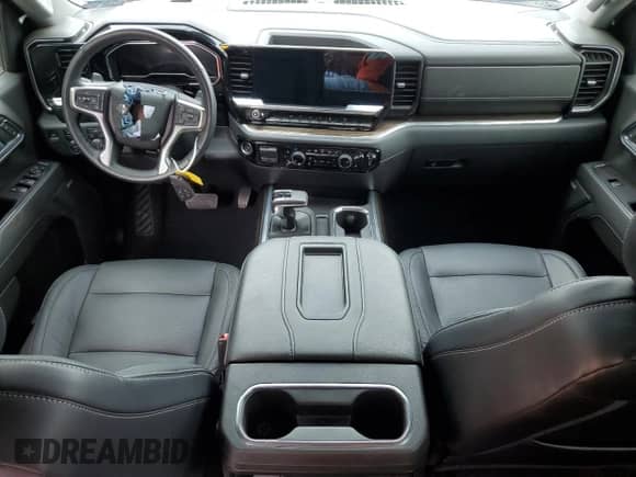 2022 Chevrolet Silverado 1500 RST z VIN 3GCUDEET1NG665210, wystawiony jako Copart lot #59168575 z przebiegiem 45 358 mil mil oraz Szkoda całkowita • Salvage title. Historia ofert i sprzedaży dostępna na DreamBid. Obrazek 8.