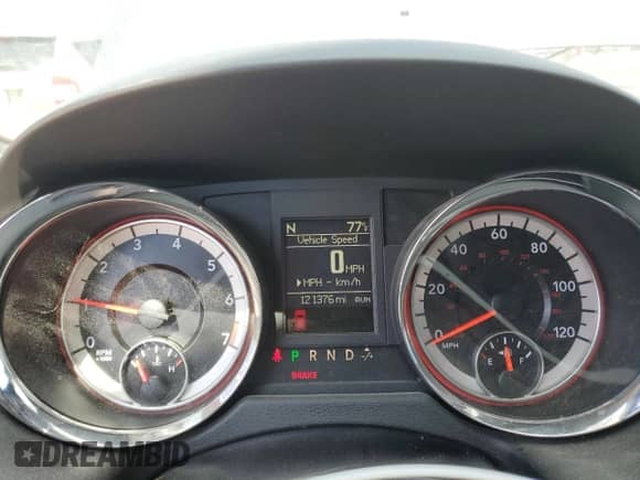 2018 Dodge Grand Caravan GT with VIN 2C4RDGEG3JR345878, listed as a Copart auction lot 69772715 with 121,376 mi miles and Salvage title. Bid and sale history available at DreamBid. Image 9.