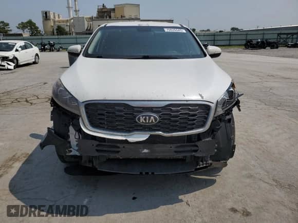 2019 Kia Sorento LX with VIN 5XYPG4A57KG491160, listed as a Copart auction lot 70826545 with 115,742 mi miles and Salvage title. Bid and sale history available at DreamBid. Image 5.