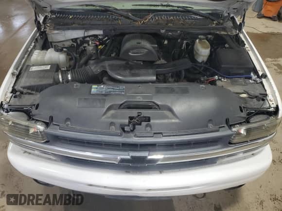 2006 Chevrolet Suburban LTZ with VIN 1GNFK16U46J169632, listed as a Copart auction lot 64431275 with 296,365 mi miles and Clean title. Bid and sale history available at DreamBid. Image 12.