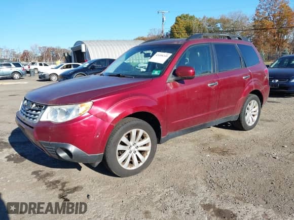 2013 Subaru Forester X Premium z VIN JF2SHADC0DH417073, wystawiony jako IAAI lot #43498249 z przebiegiem 170 040 mil mil oraz . Historia ofert i sprzedaży dostępna na DreamBid. Obrazek 2.