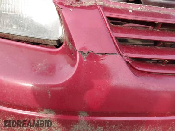 1998 Toyota Camry LE z VIN 4T1BG22K9WU382654, wystawiony jako IAAI lot #43324515 z przebiegiem 203 855 mil mil oraz . Historia ofert i sprzedaży dostępna na DreamBid. Obrazek 6.