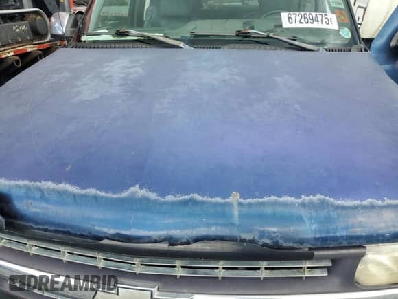 2000 Chevrolet Silverado 2500 LS с VIN 1GCGK29U6YE301123, выставлен на аукционе Copart как лот 67269475 с пробегом Не указан миль и Списание • Salvage title. История ставок и продаж доступна на DreamBid. Изображение 11.
